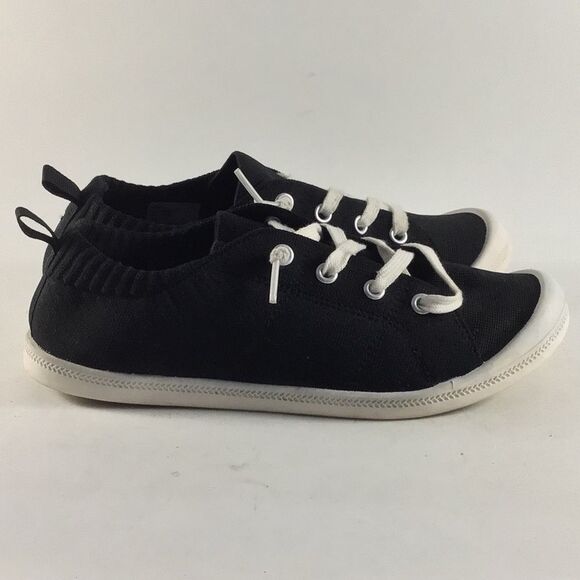 Torrid stretch knit ruched sneaker womens shoes black white size 7 WW - Picture 1 of 8